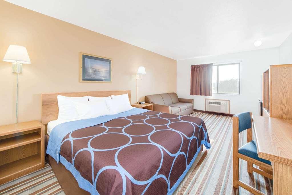 Super 8 By Wyndham Burlington Otel Oda fotoğraf